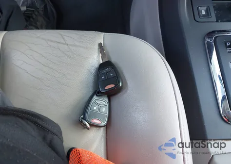 2005 Chrysler Pacifica Touring z USA, uszkodzony, nr VIN 2C8GM68485R579165